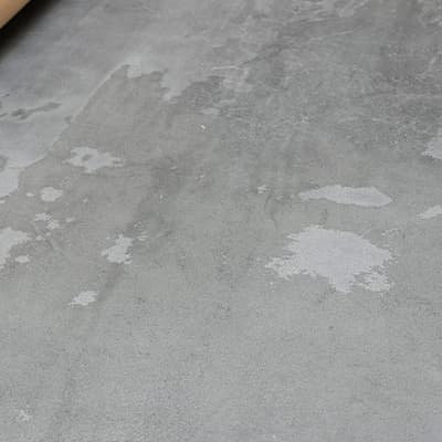 元の厚みとの差が少なく床面が綺麗に仕上がらなかった例